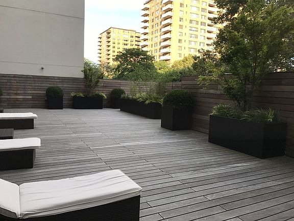 5th image of 490 Myrtle Ave APT 7O