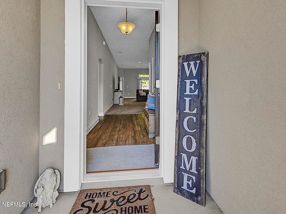 4th image of 3034 VIANEY Place