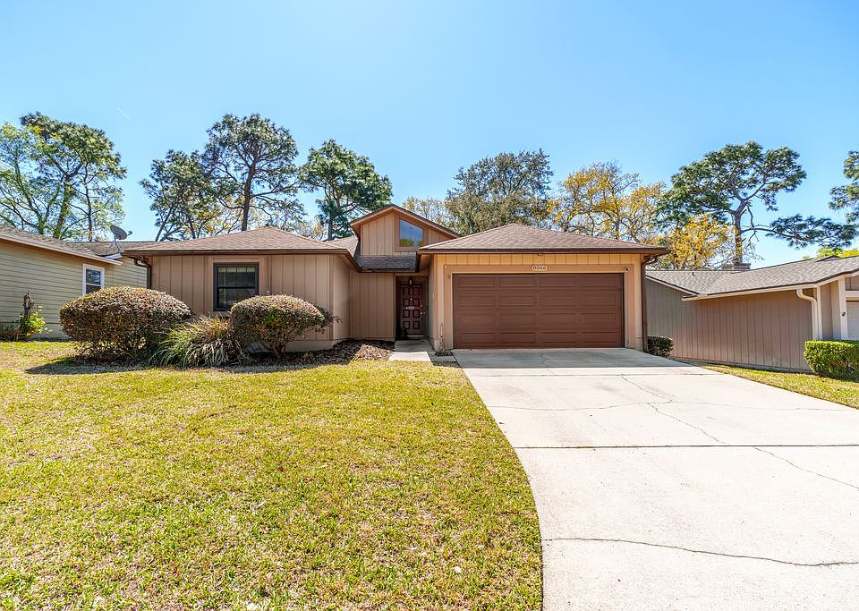 1st image of 8066 Le Havre Dr N
