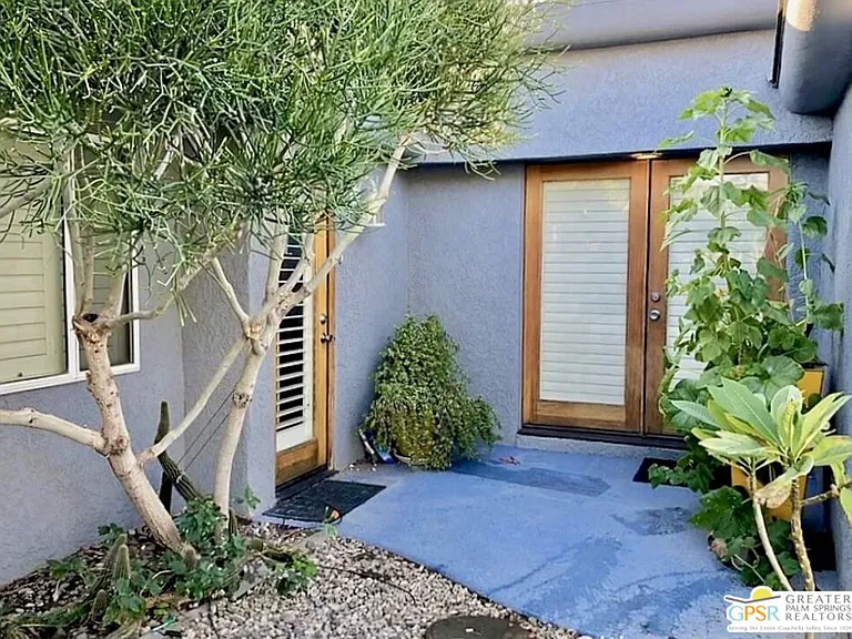 123 W San Carlos Rd — Photo 20