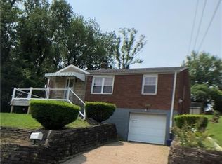 138 Norman Dr, Pittsburgh, PA 15236