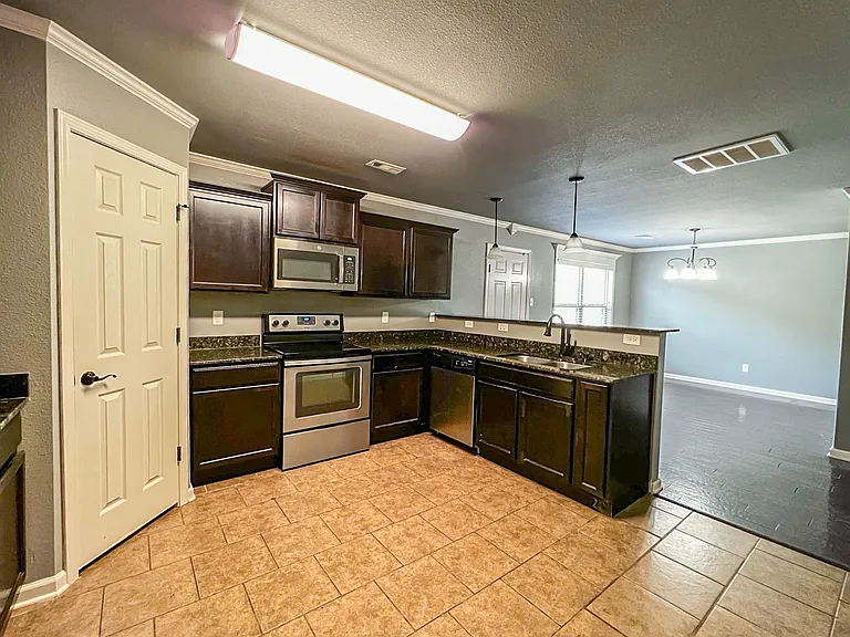 74 Earnhardt Cir — Photo 9