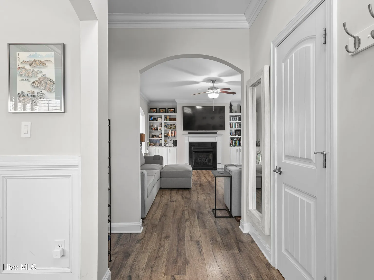 4 bed, 2.5 bath, $2,900 — Photo 4