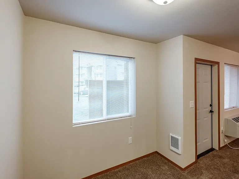 Lafayette Place Apartments — Photo 78