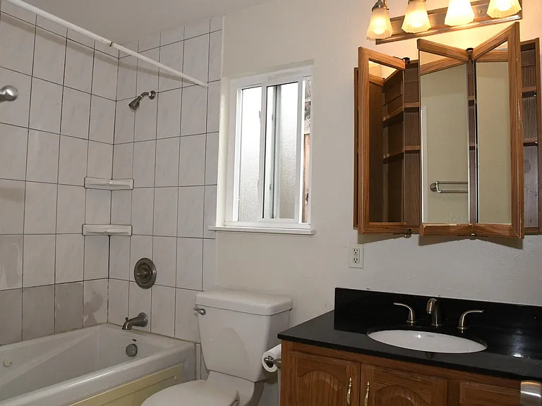 6385 Lillian Way — Photo 8
