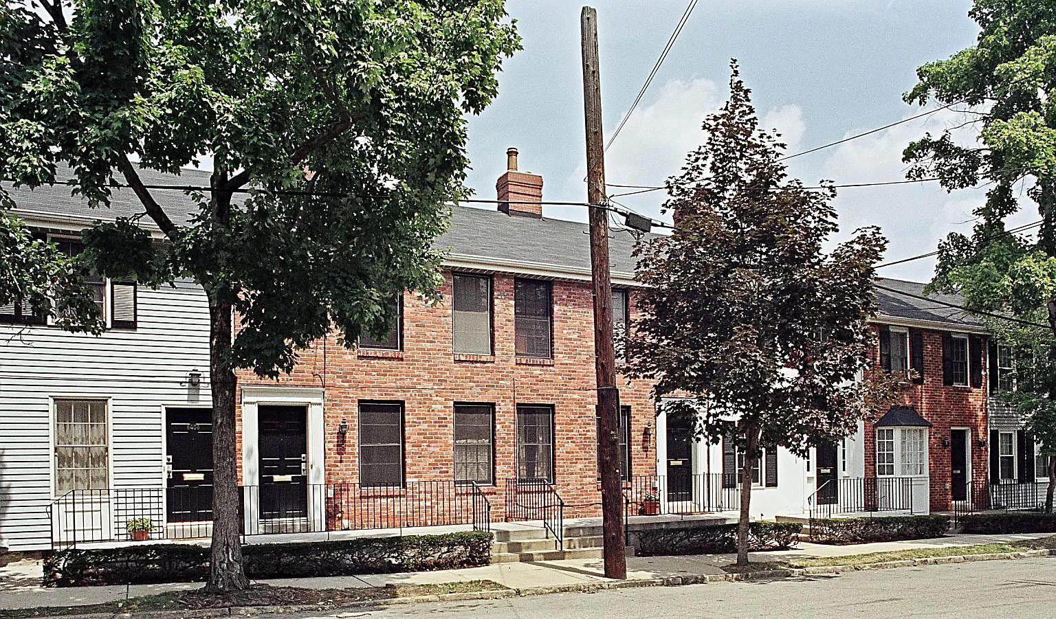 2 bed, 1.5 bath, $2,530 — Photo 1