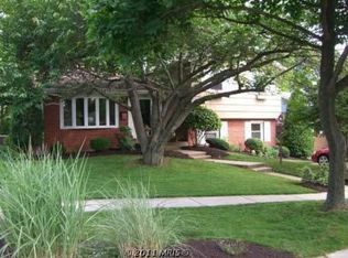 9615 Braddock Rd, Silver Spring, MD 20903