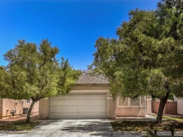 8104 Roundup Ridge St, Las Vegas, NV 89131
