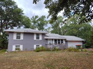 11540 Kerry St NW, Coon Rapids, MN 55433