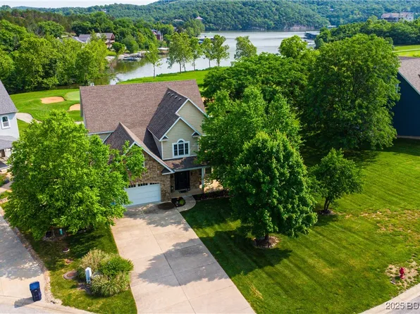 915 Bear Cave Way, Camdenton, MO 65020