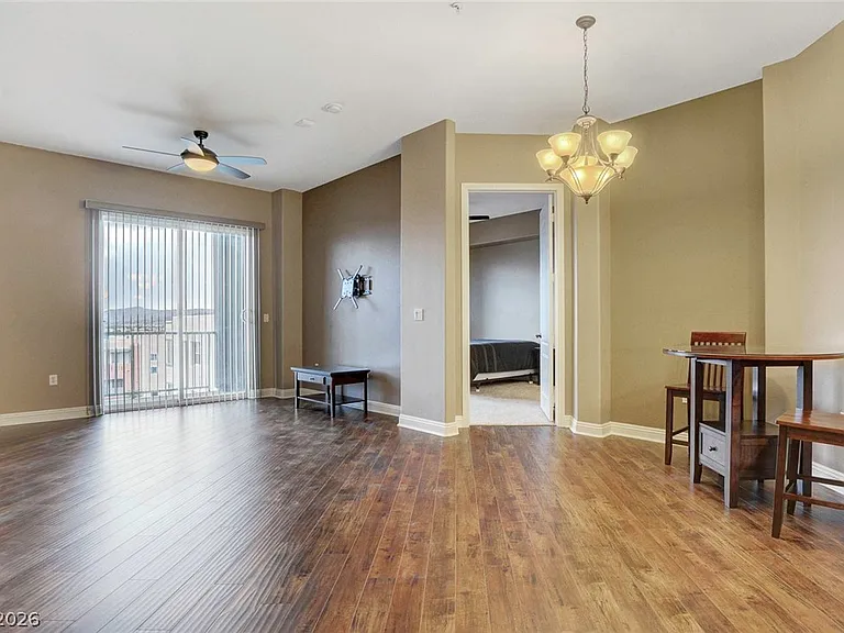 62 E Serene Ave #414 — Photo 15