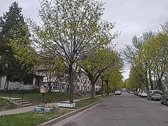 5th image of 3748 10th Ave S
