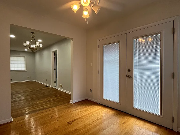 Susquehanna Dr — Photo 22
