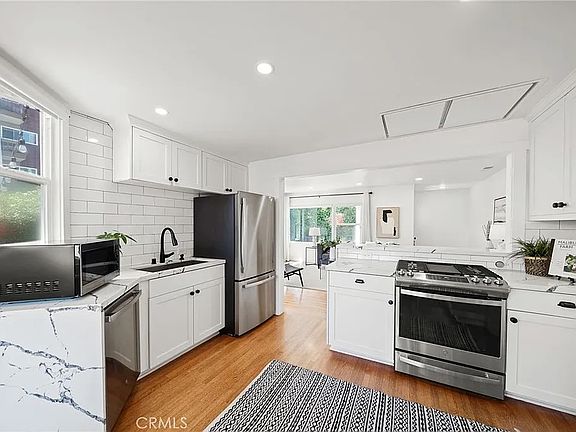 4th image of 600 Ximeno Ave #600