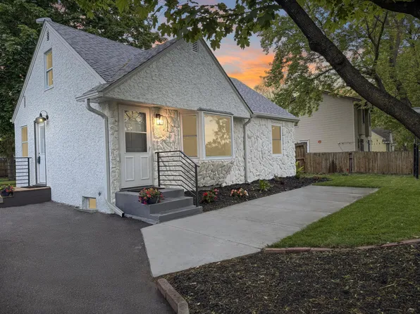9000 Terrace Rd NE, Blaine, MN 55434