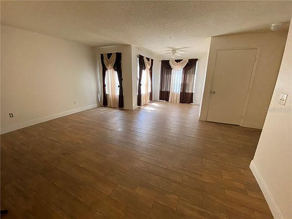 5th image of 4105 Tropical Isle Blvd APT 212