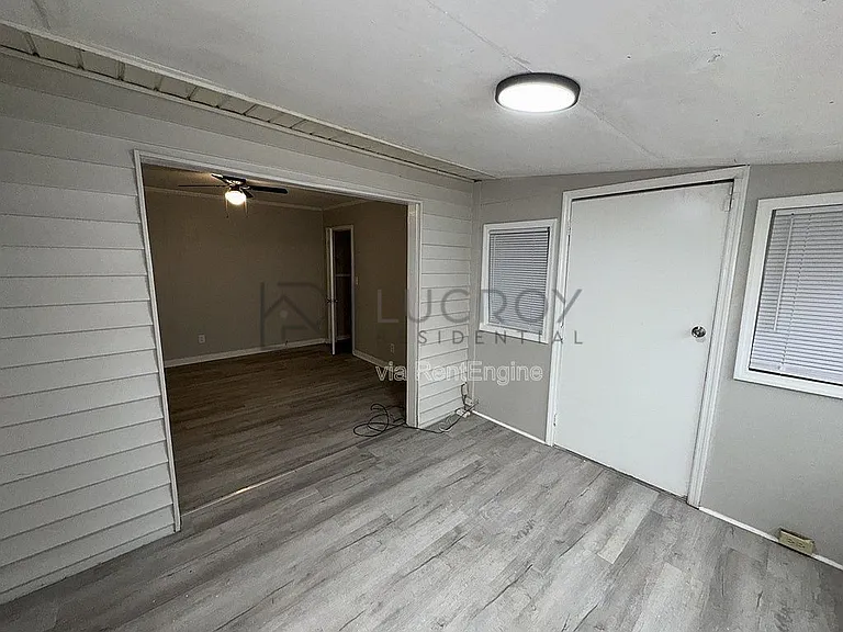 1126 Barbara Ann Dr — Photo 10