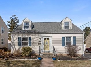 108 Lincoln St, Hamden, CT 06518