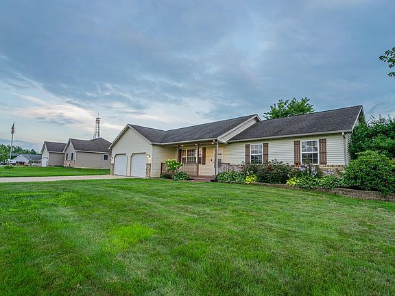 2nd image of 176 Shenandoah Ct