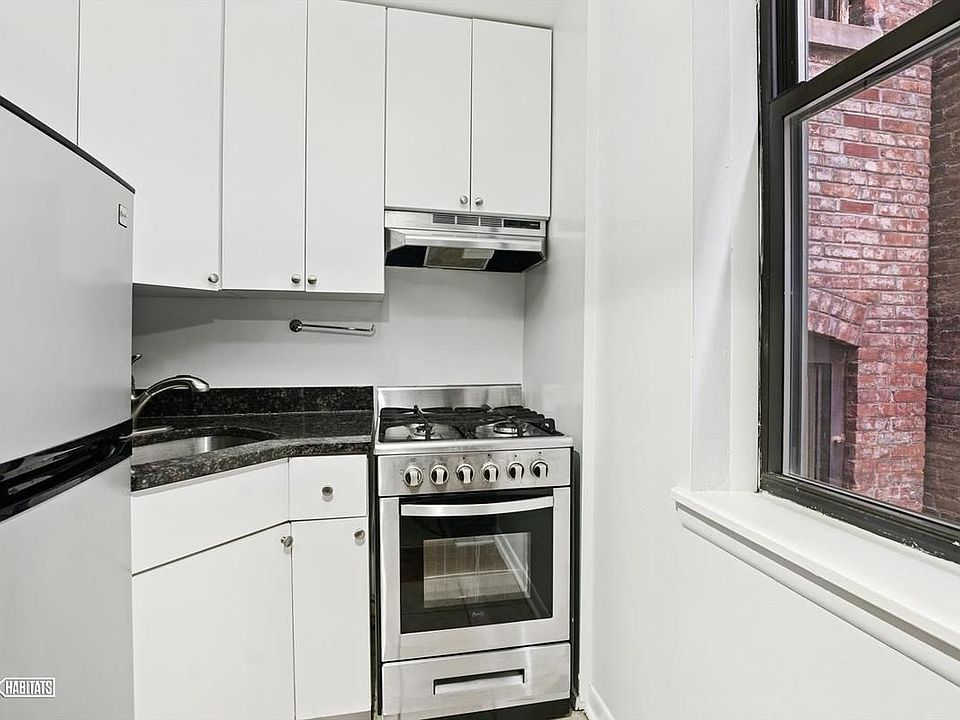 1st image of 327 W 85th St #B2