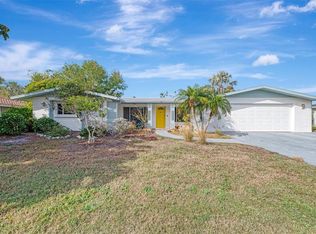 2708 Bigelow Dr, Sarasota, FL 34239