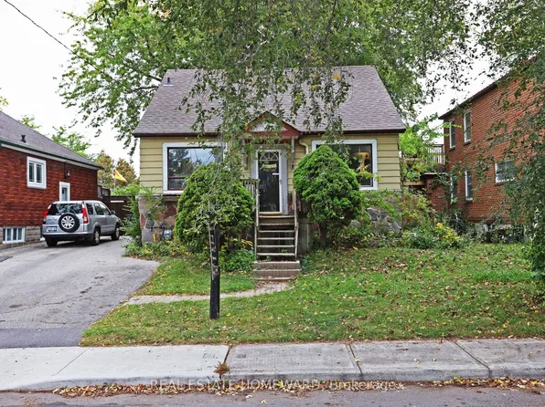 22 Haddon Ave, Toronto, ON M1N 2K8