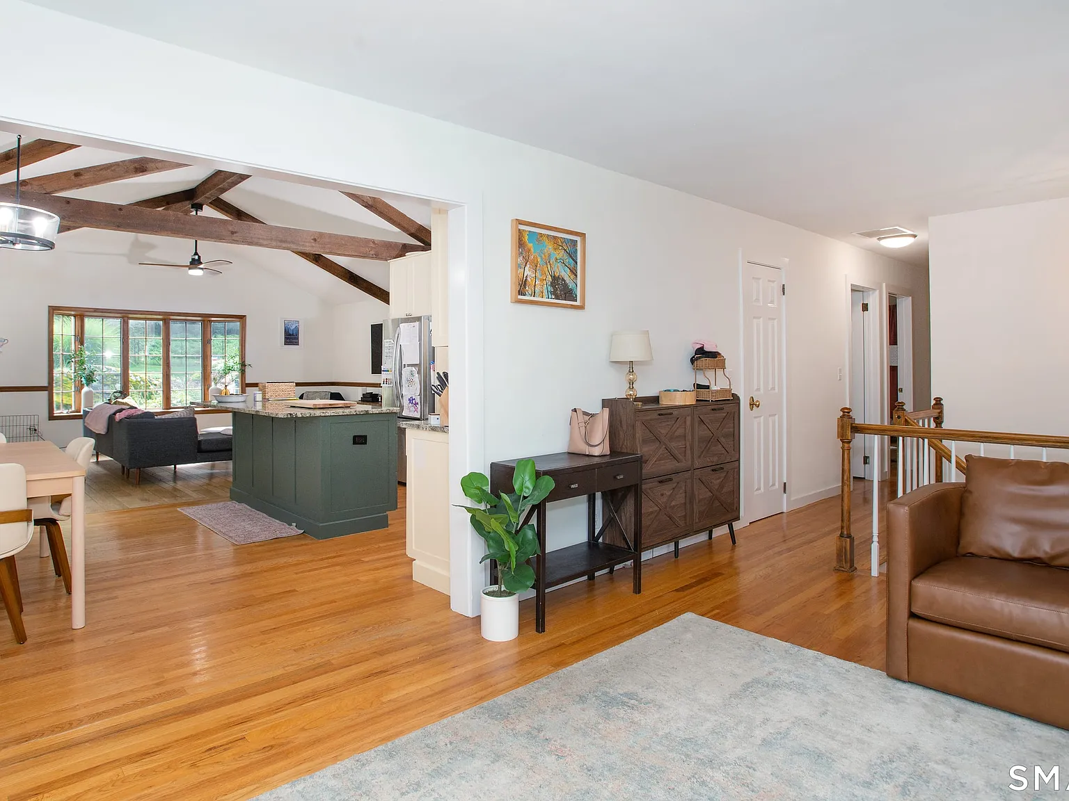 4 bed, 3.5 bath, 3073 sqft, $5,400 — Photo 4