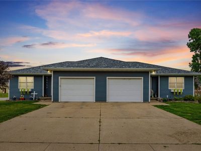 1030 E 12th St N, Newton, IA, 50208