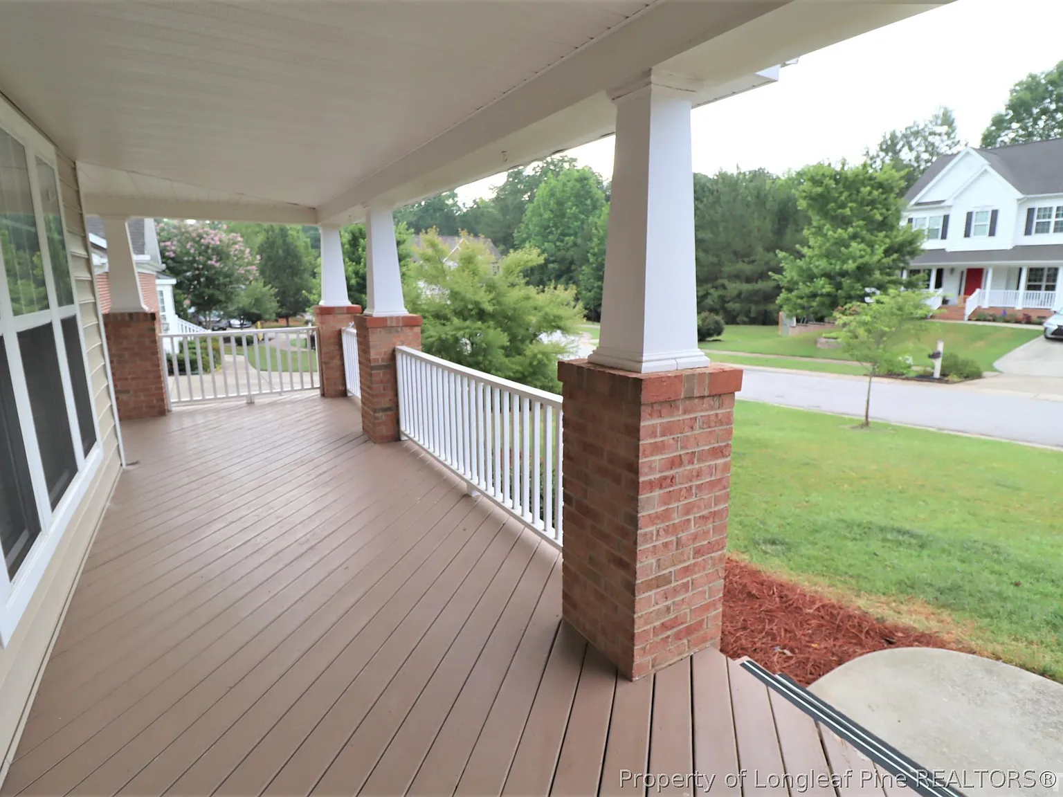 4 bed, 2.5 bath, $2,295 — Photo 2