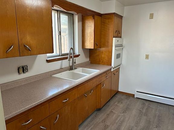 2nd image of 22 Dreyer Ave #2