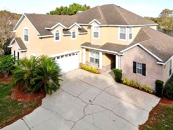 2nd image of 1425 Riviera Dr
