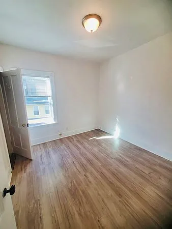 211 Vernon St #3 — Photo 7