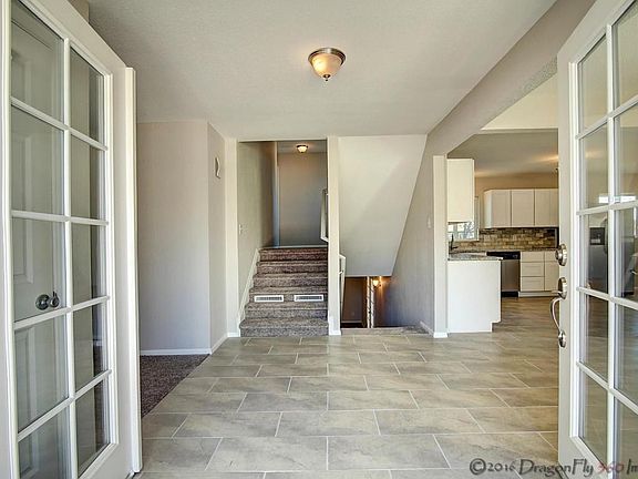 Entry_Foyer