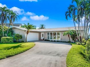 740 59th Ave, Saint Pete Beach, FL 33706