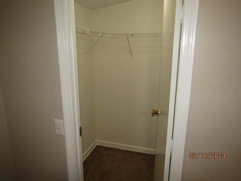 4883 Riverside Dr #A — Photo 6