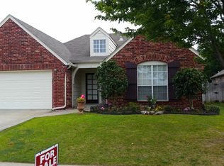 1002 W 120th St S, Jenks, OK 74037