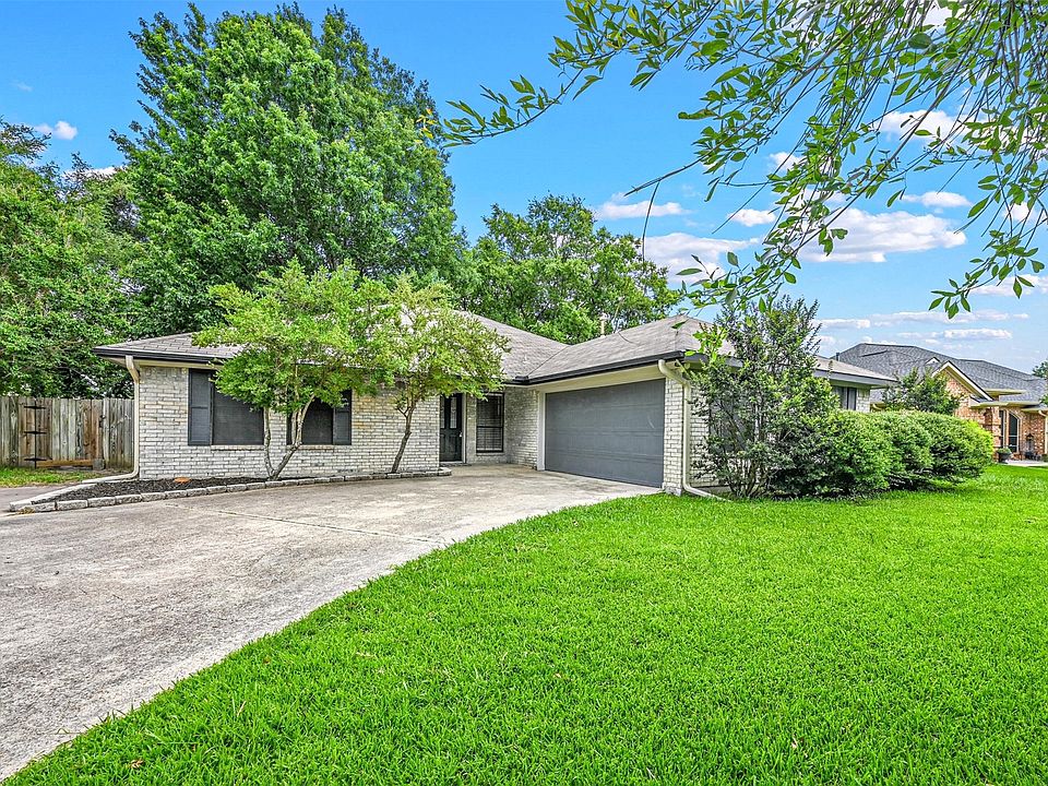 1st image of 1102 Linda Ln