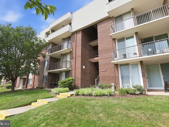 10210 Prince Pl #6-T3, Upper Marlboro, MD 20774