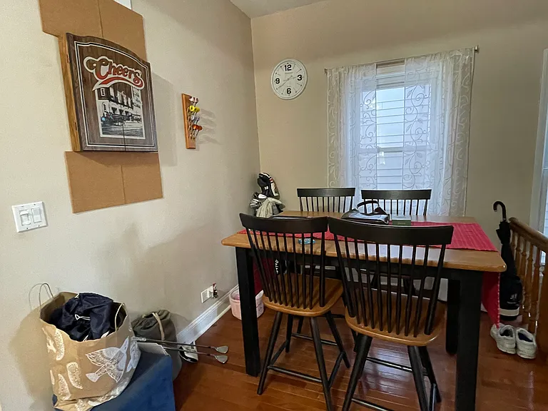 1233 W Oakdale Ave #2F — Photo 6