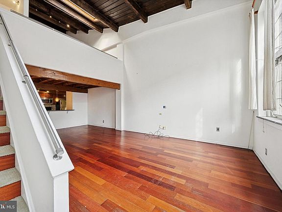 4th image of 844 N 29th St APT 106