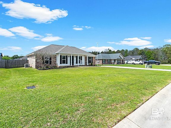 5th image of 21709 Asher Ln