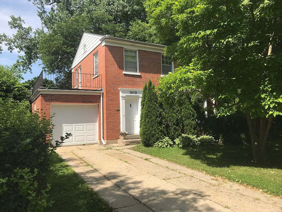 1st image of 1819 Oakton St