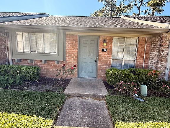 4th image of 1103 W Tri Oaks Ln #197