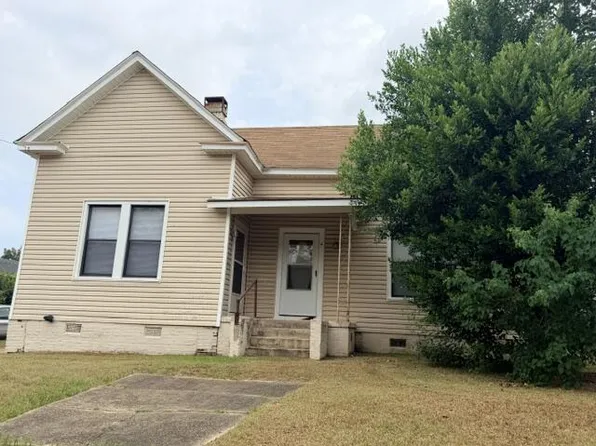 307 Montgomery St, Troy, AL 36081