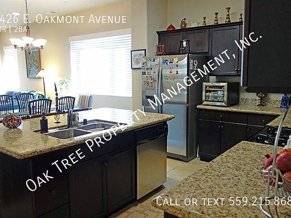 4th image of 2426 E Oakmont Ave