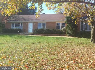5318 Dove Dr, Mount Airy, MD 21771