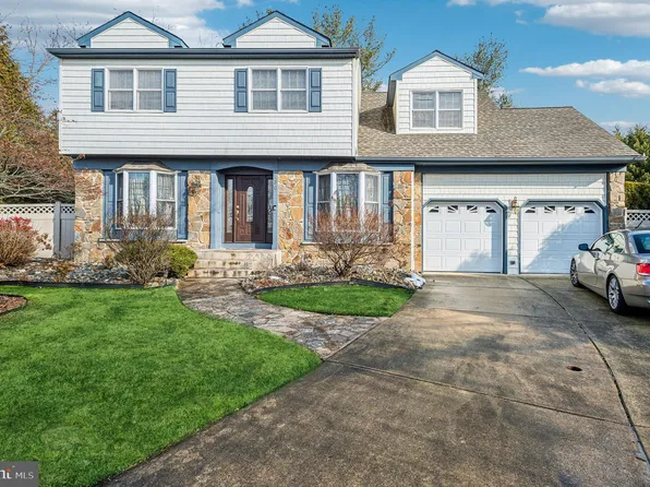130 Tara Ter, Marlton, NJ 08053