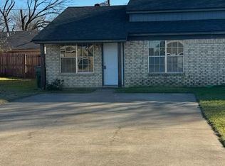 1714 Georgia St, Arlington, TX 76012