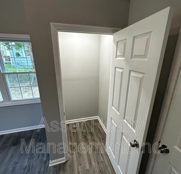 2208 Sanderson Rd — Photo 13