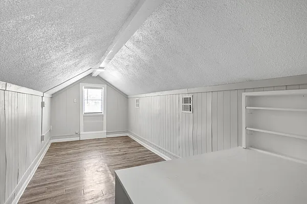 7818 James Dr — Photo 25
